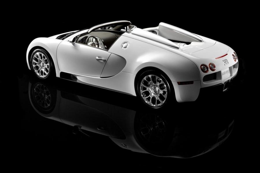 Bugatti Veyron 16.4 Grand Sport Roadster 2008 года  (фото 36 из 186)